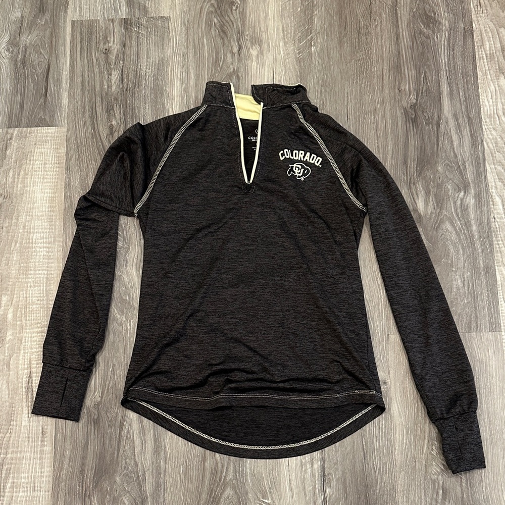 University of Colorado Colosseum Black and Cream Pullover Small S EUC